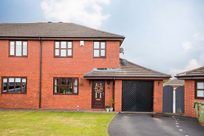 3 Bedroom Semi-Detached House For Sale In Hill Top Close, Deeside, CH5