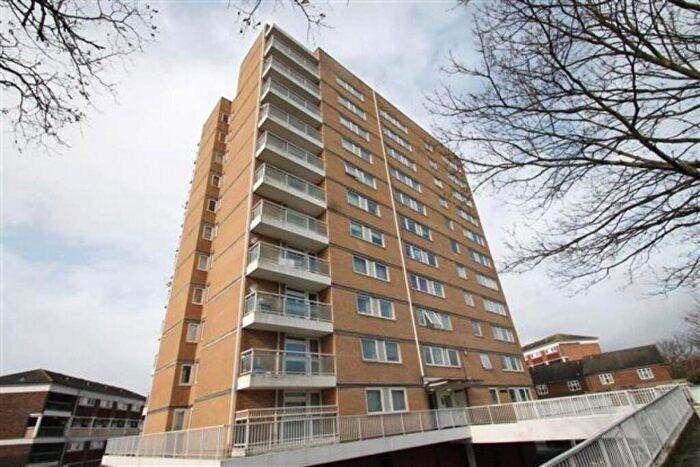 2 Bedroom Flat For Sale In Westwell Close, Orpington, BR5
