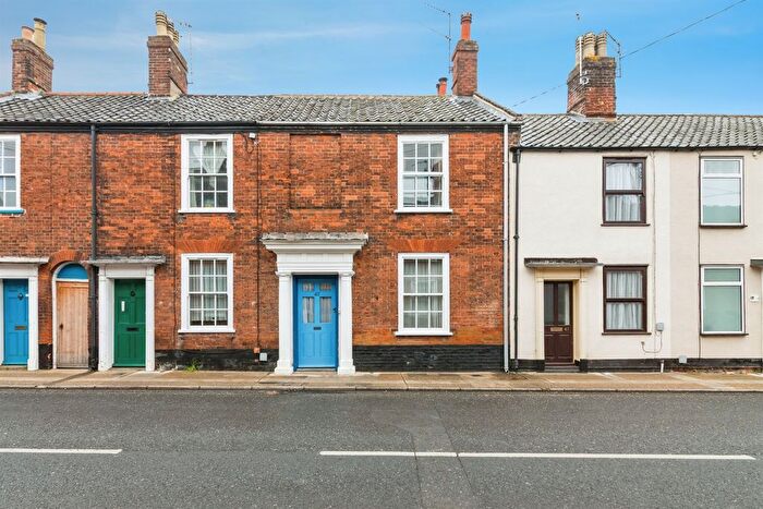 3 Bedroom Terraced House For Sale In Lower Olland Street, Bungay, NR35