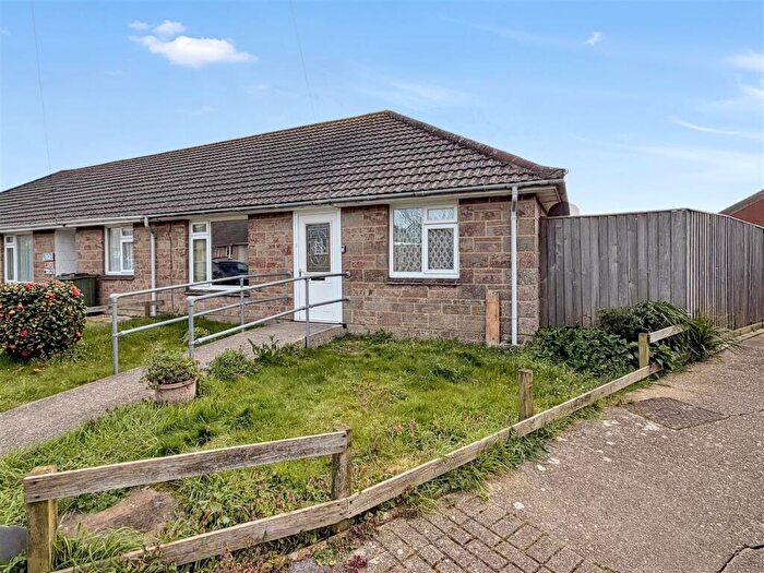 2 Bedroom Semi-Detached Bungalow For Sale In Princes Close, Totland Bay, PO39