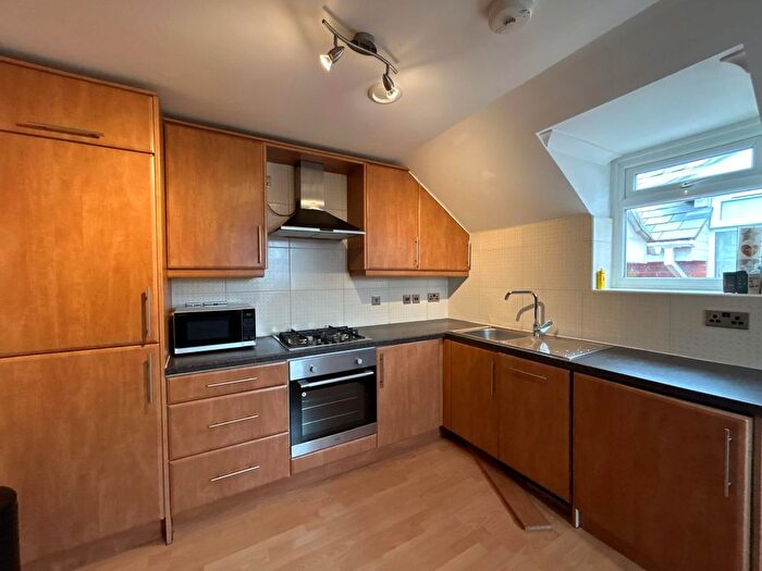 2 Bedroom Flat To Rent In C Lampton Road, TW3