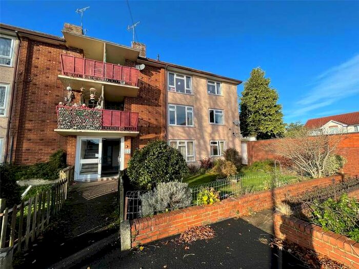 2 Bedroom Flat To Rent In Glasshouse Lane, Exeter, Devon, EX2