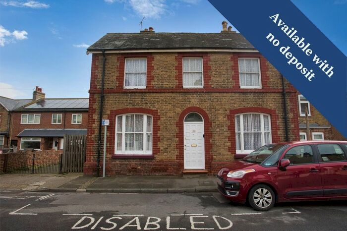 4 Bedroom Detached House To Rent In College Road, Deal, CT14