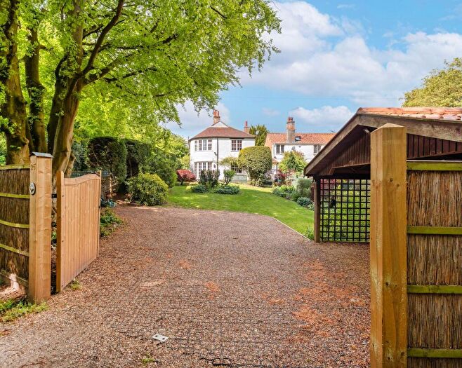 4 Bedroom Detached House For Sale In Wroxham Road, Coltishall, NR12
