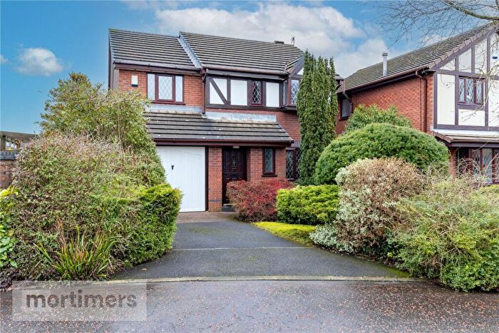 4 Bedroom Detached House For Sale In Willow Park, Oswaldtwistle, Accrington, BB5