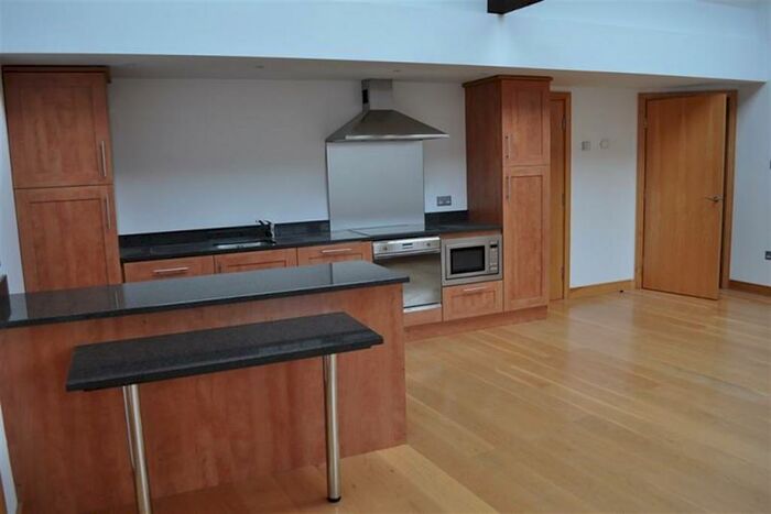 2 Bedroom Apartment To Rent In Grainger Street, Newcastle Upon Tyne, NE1