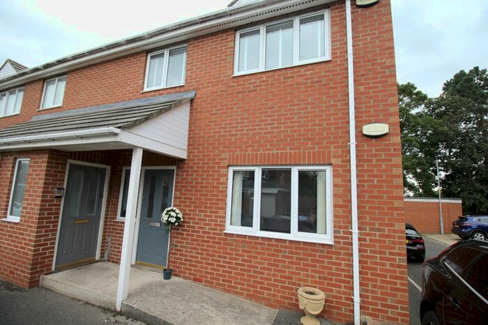 2 Bedroom Flat To Rent In Ashwood, Chester Le Street, Durham, DH3