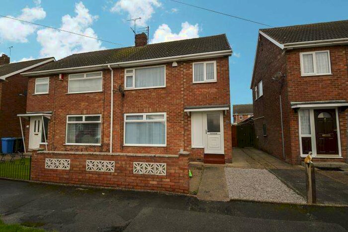 3 Bedroom Semi-Detached House To Rent In Maulson Drive, Bilton, HU11