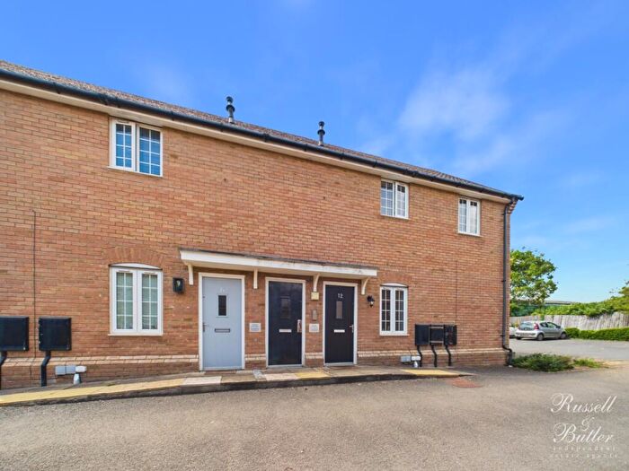 1 Bedroom Apartment For Sale In Shetland, Buckingham, Buckinghamshire, MK18