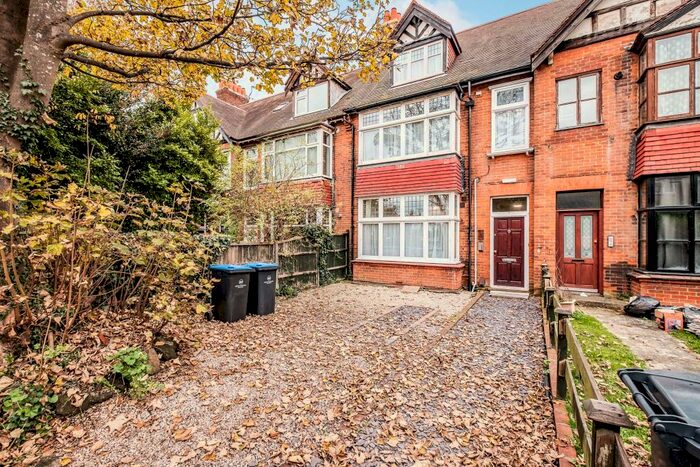 Studio To Rent In Broadwater Road, BN14