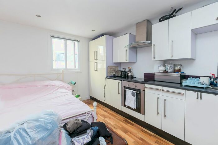 1 Bedroom Studio To Rent In Belgrave Road, London, SW1V