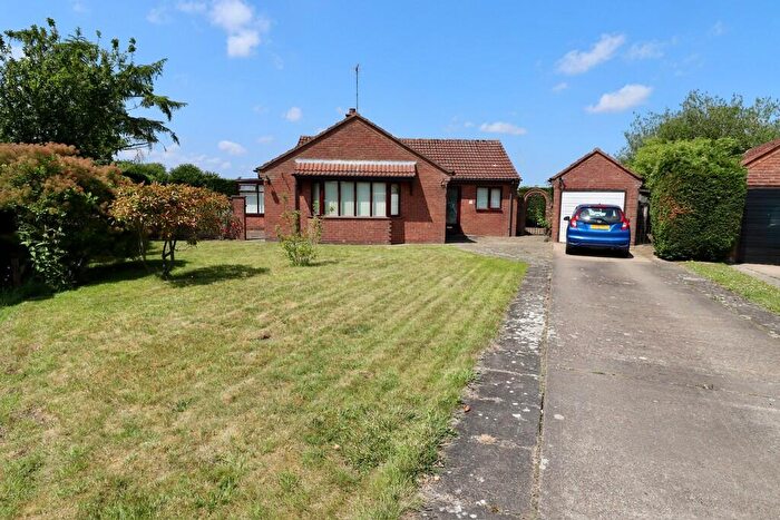 3 Bedroom Detached Bungalow For Sale In Burghley Close, Nettleton, LN7