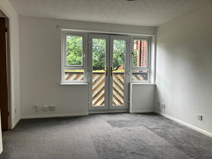 2 Bedroom Flat To Rent In Tynedale Square, Highwoods, Colchester, CO4