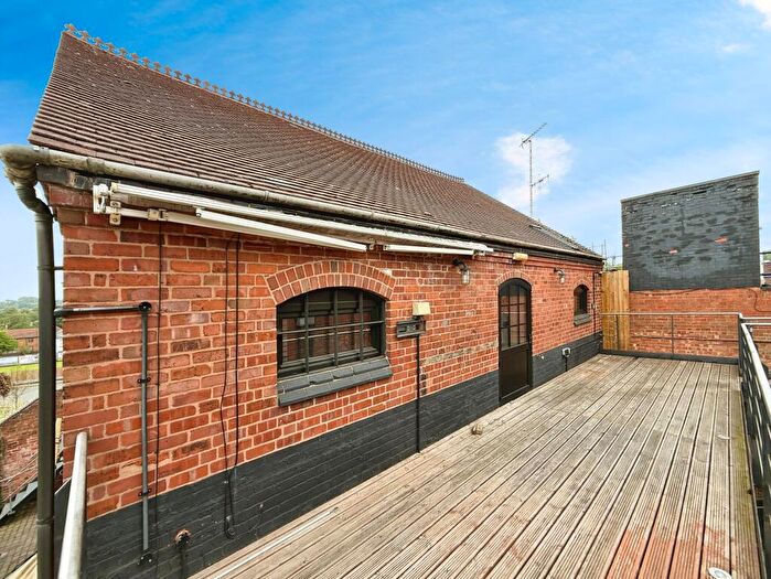 1 Bedroom Flat To Rent In Belmont Street, Swadlincote, DE11