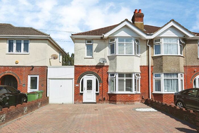 3 Bedroom Semi-Detached House For Sale In Ashmead Road, Southampton, Hampshire, SO16