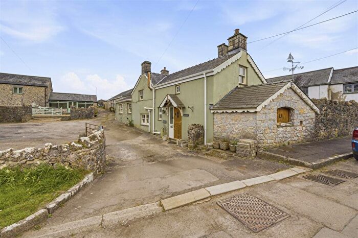 3 Bedroom Farm House For Sale In St. Brides Major, Vale Of Glamorgan, CF32