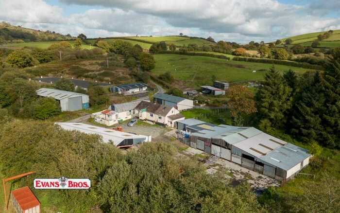 4 Bedroom Smallholding For Sale In Esgairdawe, Llandeilo, SA19