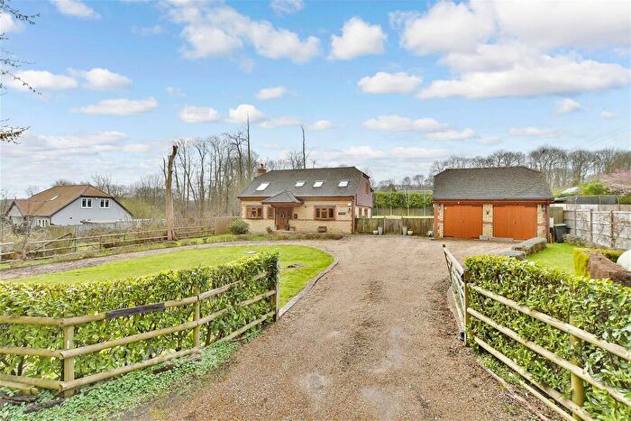 4 Bedroom Detached House For Sale In Ridge Lane, Meopham, Kent, DA13