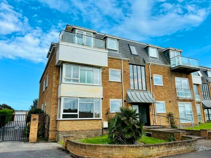 2 Bedroom Flat To Rent In Sunnydown Court, Hendon Avenue, Rustington, West Sussex, BN16