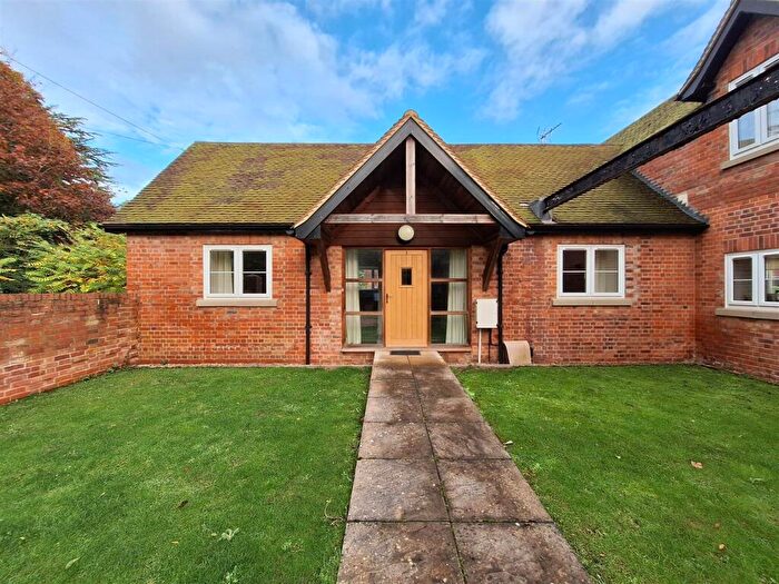 1 Bedroom Cottage To Rent In Grange Lodge, RG2