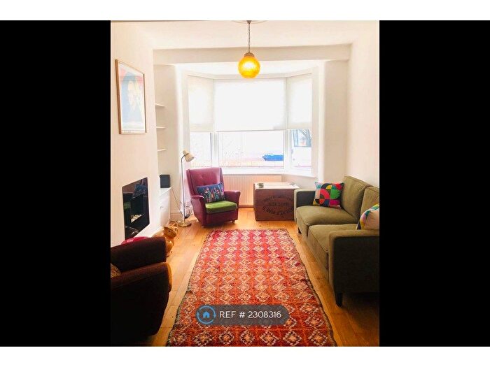 2 Bedroom Terraced House To Rent In York Street, Levenshulme, Manchester, M19