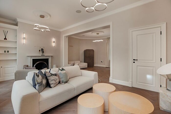 4 Bedroom Property To Rent In St. James's Place, London, SW1A