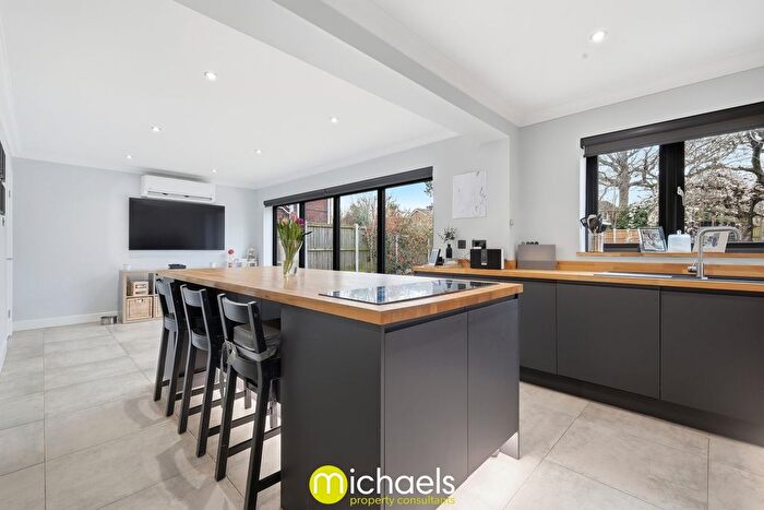 4 Bedroom Detached House For Sale In Upland Drive, Colchester, CO4