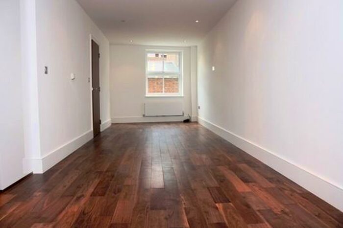 4 Bedroom Terraced House To Rent In Steels Lane, Limehouse, London, E1