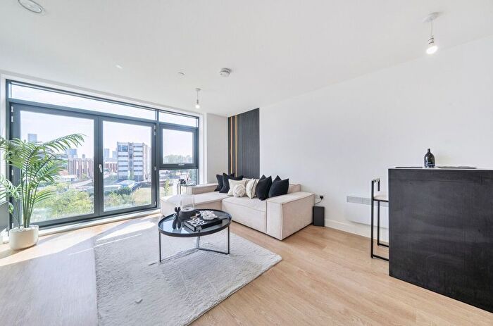 1 Bedroom Flat For Sale In Grapnel Apartments, Furness Quay, Salford, M50