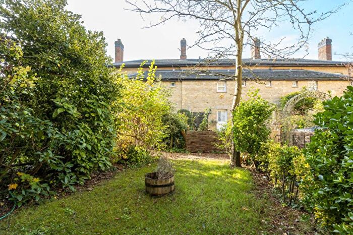 2 Bedroom Terraced House For Sale In Norton Park, Chipping Norton, OX7