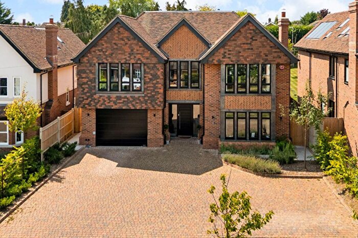 5 Bedroom Detached House For Sale In Wood End Road, Harpenden, Hertfordshire, AL5