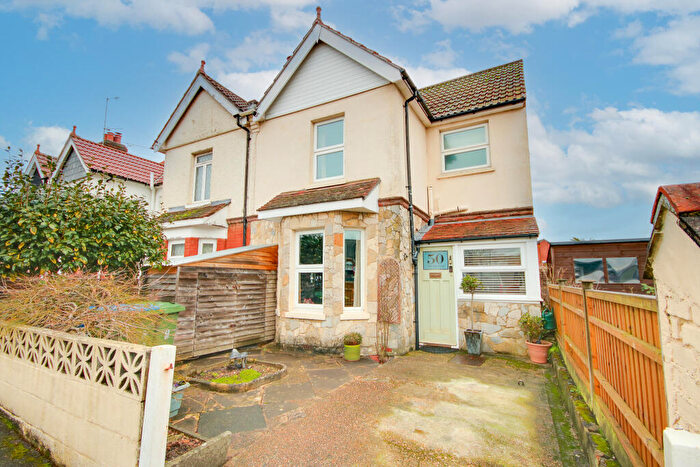 3 Bedroom End Of Terrace House For Sale In St Denys! Off Road Parking! Three Double Bedrooms!, SO17