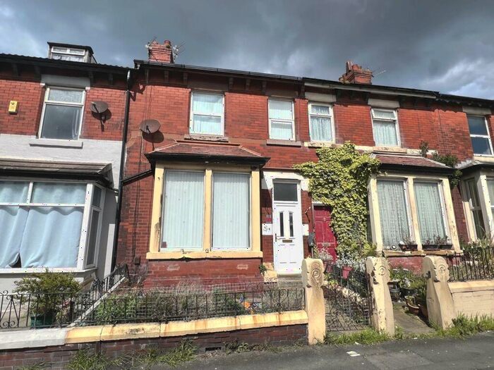 4 Bedroom House For Sale In Keswick Road, Blackpool, FY1