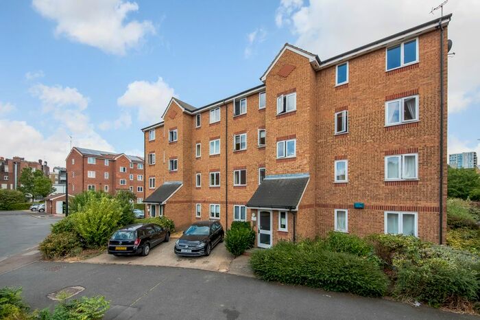 1 Bedroom Flat To Rent In Crosslet Vale, London, SE10