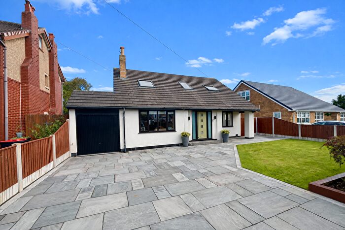 4 Bedroom Detached House For Sale In School Road, Thornton, FY5
