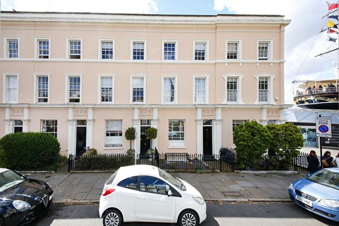 4 Bedroom Detached House For Sale In King William Walk, Greenwich, London, SE10