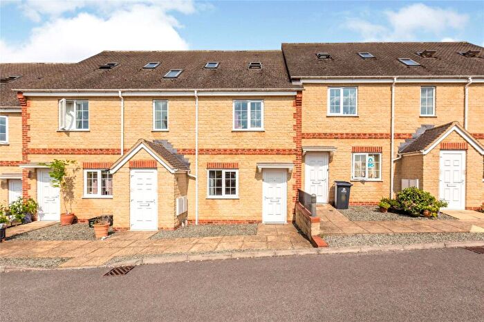 1 Bedroom Maisonette For Sale In Wroslyn Road, Freeland, Witney, OX29