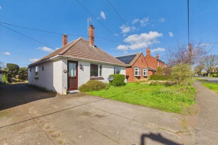 3 Bedroom Detached Bungalow For Sale In St. Peters Road, West Mersea, CO5