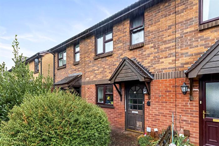 2 Bedroom House For Sale In Pilgrims Walk, Worthing, BN13
