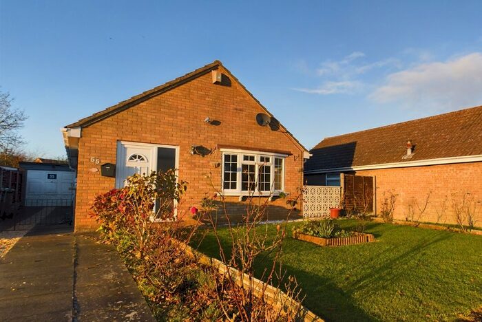 3 Bedroom Detached Bungalow To Rent In Wolsey Way, Lincoln, LN2