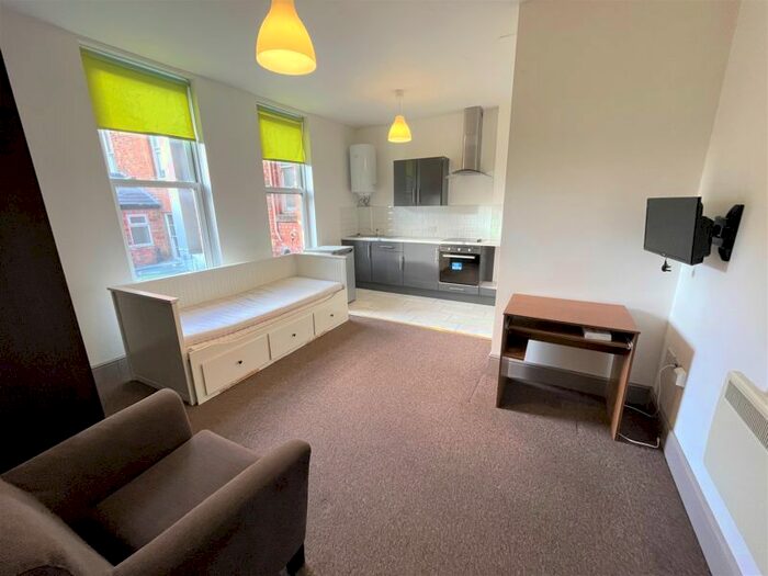 1 Bedroom Flat To Rent In Station Road, Gloucester, GL1