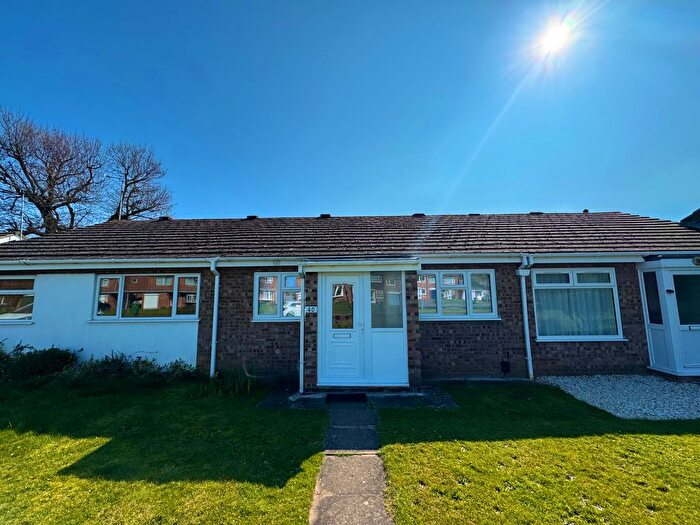 2 Bedroom Bungalow To Rent In Harewood Gardens, Peterborough, PE3