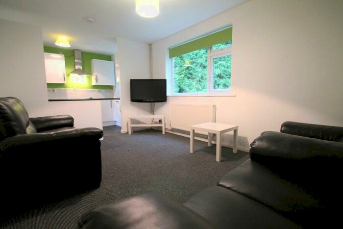 5 Bedroom House To Rent In Edenbridge House, Canterbury, CT1