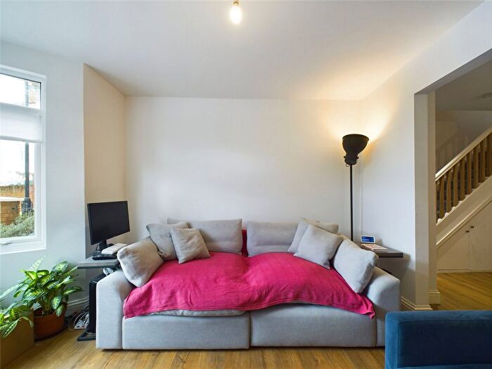 3 Bedroom Terraced House For Sale In Colls Road, London, SE15
