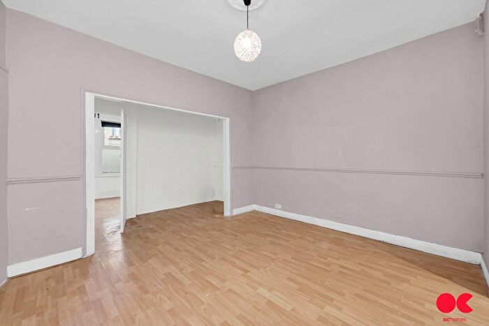 3 Bedroom Terraced House To Rent In Ruckholt Road, Leyton, E10