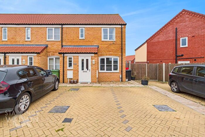 3 Bedroom End Of Terrace House For Sale In Harrier Way, Diss, IP22