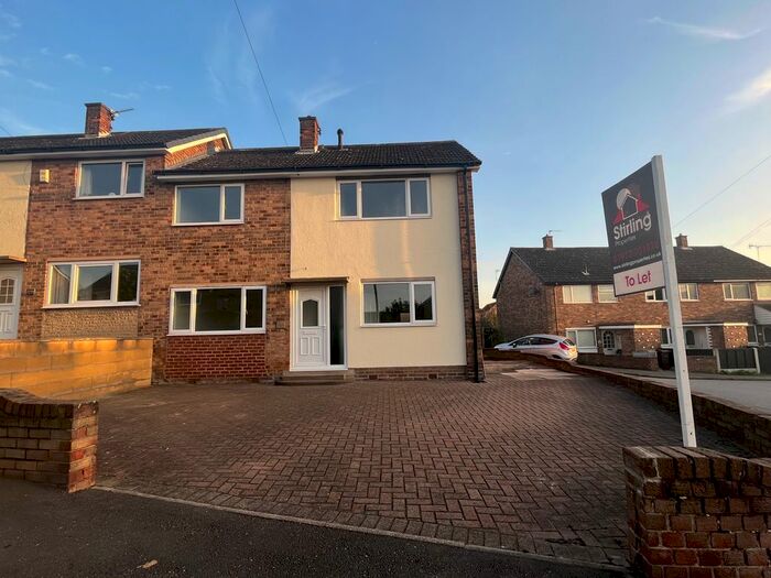 3 Bedroom Semi-Detached House To Rent In Simpsons Lane, Knottingley, WF11