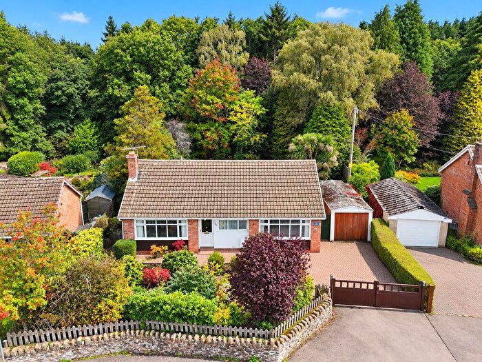 3 Bedroom Detached Bungalow For Sale In Allaston Road, Lydney, GL15