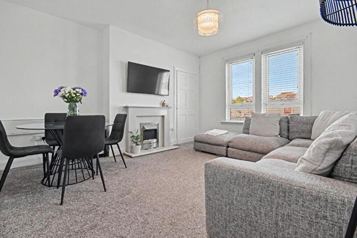 1 Bedroom Flat For Sale In Rossland Place, Renfrewshire, Bishopton, PA7