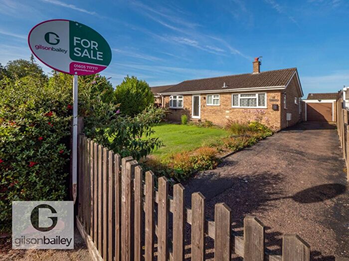 3 Bedroom Detached Bungalow For Sale In Salhouse Road, Little Plumstead, NR13